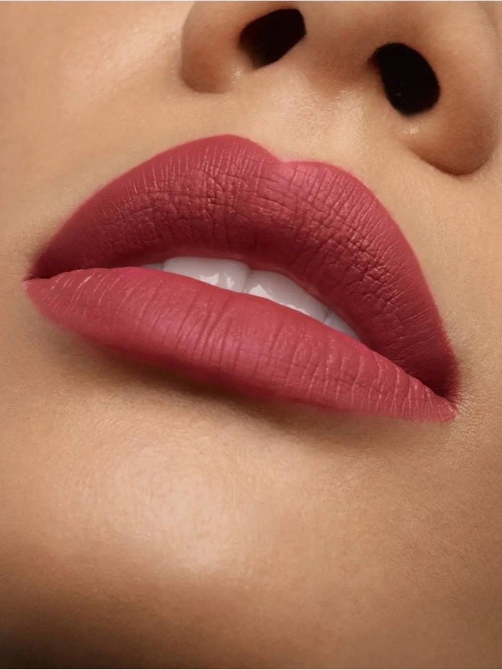 Christian Louboutin Velvet Matte lipstick Epic Brunette 318 - Picture 6 of 12